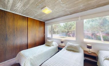 CASA VENTA /ALQUILER  Febrero 2026  4 Dormitorios pileta COSTA ESMERALDA RESIDENCIAL I