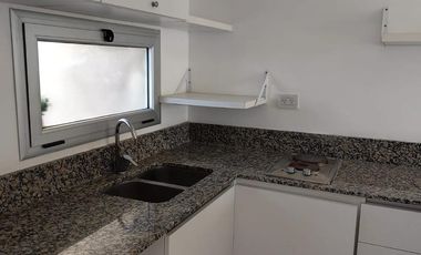 Departamento en Esc.-Centro