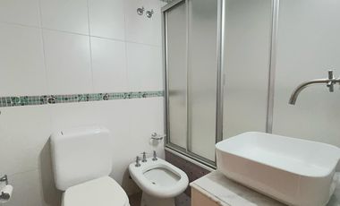 Piso de cuatro dormitorios - Morón Centro