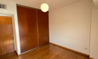 Piso de cuatro dormitorios - Morón Centro