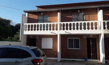 Dúplex en venta - 6 Dormitorios 4 Baños - 178Mts2 - Mar del Tuyú