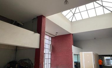 BODEGA A PIE DE CARRETERA SOBRE AUTOPISTA FED. MEX-TEXCOCO