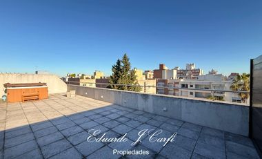 Departamento en  Venta 4 ambientes con cochera