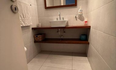 Departamento en  Venta 4 ambientes con cochera
