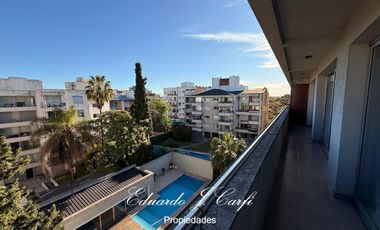 Departamento en  Venta 4 ambientes con cochera