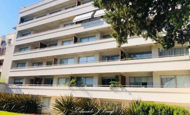Departamento en  Venta 4 ambientes con cochera
