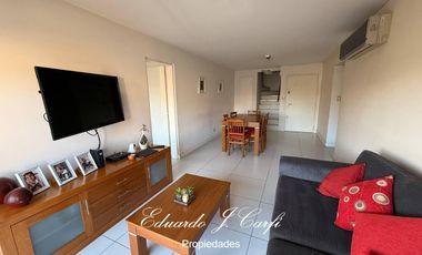 Departamento en  Venta 4 ambientes con cochera