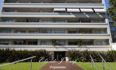 Departamento en  Venta 4 ambientes con cochera