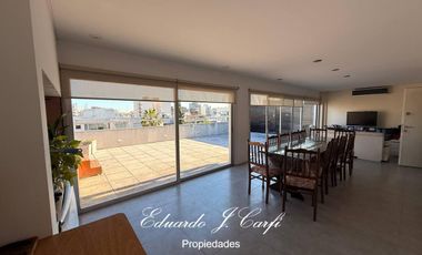 Departamento en  Venta 4 ambientes con cochera