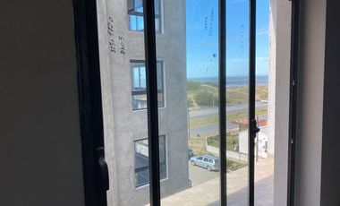 VENTA DEPTO MAR DE AJO FRENTE AL MAR