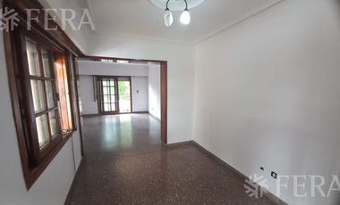 Alquiler de PH 4 ambientes con balcón en Villa Dominico