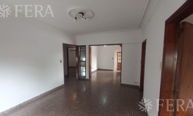 Alquiler de PH 4 ambientes con balcón en Villa Dominico