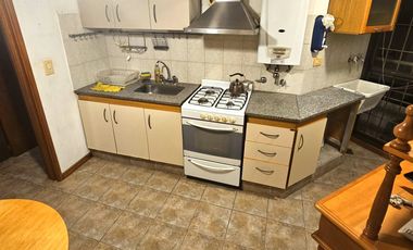 DEPARTAMENTO 2 DORMITORIOS FRENTE AL RIO  CON COCHERA