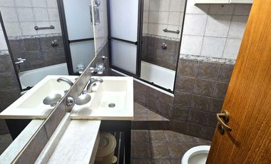 DEPARTAMENTO 2 DORMITORIOS FRENTE AL RIO  CON COCHERA