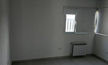 VENTA: Casa 6 Ambientes Piedras Blancas (F. ORO)