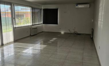 VENTA: Casa 6 Ambientes Piedras Blancas (F. ORO)