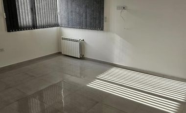 VENTA: Casa 6 Ambientes Piedras Blancas (F. ORO)