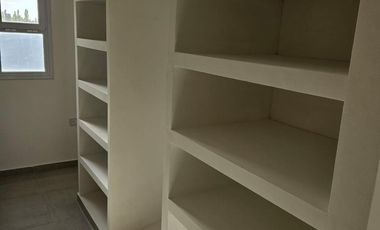 VENTA: Casa 6 Ambientes Piedras Blancas (F. ORO)