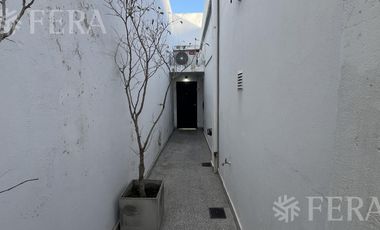 Alquiler PH 3 ambientes con patio con parrilla y terraza en Sarandí