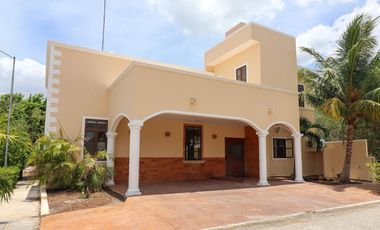 VENTA DE CASA TIPO HACIENDA EN MERIDA PASEOS DEL MAYAB