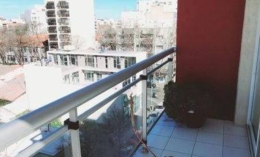 Departamento en  alquiler por 24 meses. 4 ambientes. Todo al frente. Cochera. Baulera.