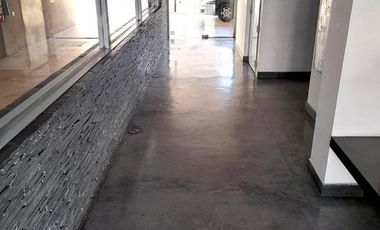 Oficina en Belgrano con cochera cubierta