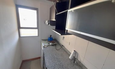 Oficina en Belgrano con cochera cubierta