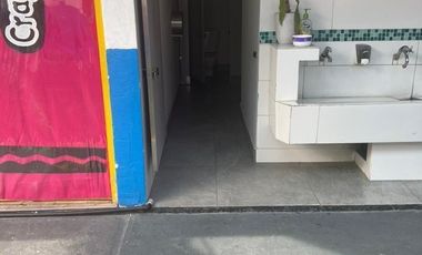 LOCAL EN VENTA ZONA COLINAS DE SAN JERONIMO