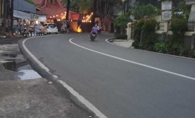 DI JUAL CEPAT RUMAH SECONDARY LUAS,KOKOH DAN STRATEGIS DI JAGAKARSA