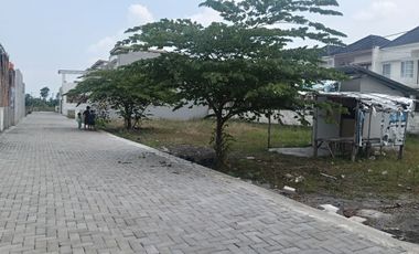 Rumah Baru 2 Lantai Ready dan Pesan Bangun Purbayan Baki Sukoharjo