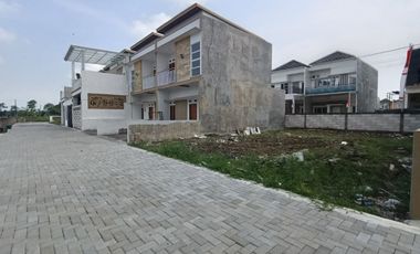 Rumah Baru 2 Lantai Ready dan Pesan Bangun Purbayan Baki Sukoharjo