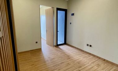 Rumah Dijual Di Limo Depok Furnished 4 KT Dekat Ke Pintu Tol Limo