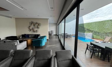 Casa en Venta en Colinas de San Jerónimo | Privada Catalonia