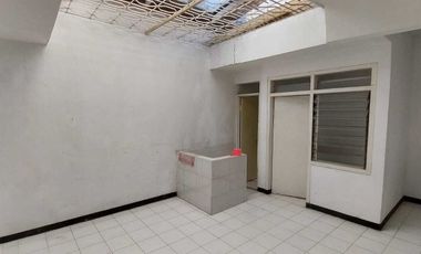 Disewakan Rumah 4 Kamar 40 Juta di Babatan Mukti Wiyung Surabaya