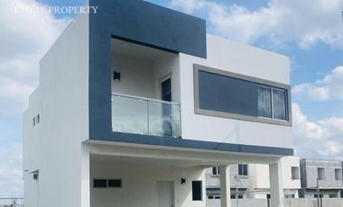Casa en Pre venta,Privada, Estricta Seguridad, Centro, Montemorelos, Nuevo León