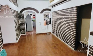 Casa en Venta, Esquina, Centro, Linares Nuevo León