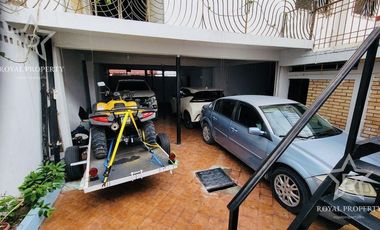 Casa en Venta, Esquina, Centro, Linares Nuevo León