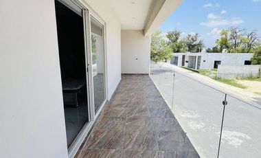 Casa en Venta, Estricta Seguridad, Boulevard Rodrigo Gómez, Linares Nuevo León