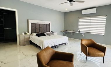 Casa en Venta, Estricta Seguridad, Boulevard Rodrigo Gómez, Linares Nuevo León