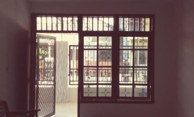 Rumah Tinggal NGINDEN INTAN TIMUR Hadap Barat , Strategis