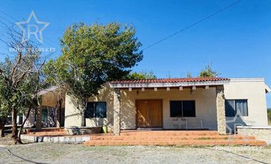 Rancho en venta, NEGOCIABLE, Frente a carretera, Linares Nuevo León