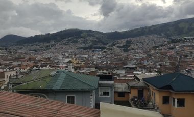 CASA RENTERA - SECTOR ITCHIMBIA- LA TOLA