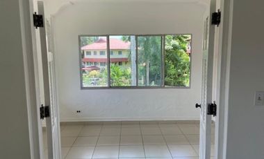 ALQUILO APARTAMENTO EN ALBROOK LNEA BLANCA