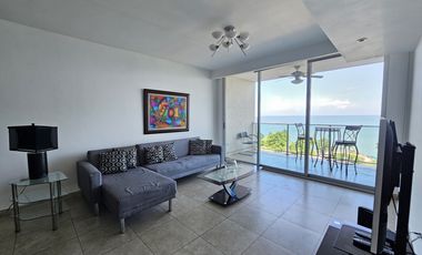 Se alquila apartamento en Avenida Balboa, PH H2O