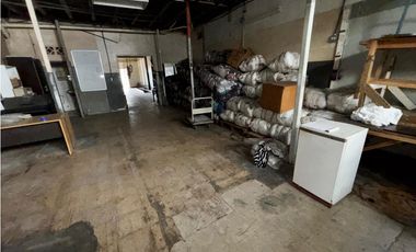 CALIDONIA / AVE. MEXICO / EDIFICIO ABJ / LOCAL / 240 M / PLANTA BAJA