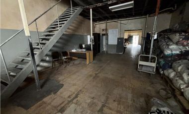 CALIDONIA / AVE. MEXICO / EDIFICIO ABJ / LOCAL / 240 M / PLANTA BAJA