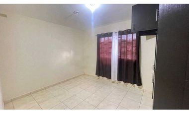 VENTA DE CASA EN ALGARROBOS RESIDENCIAL BALMORAL