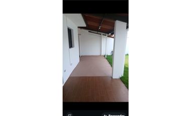 ALQUILO CASA EN LAS ARBOLEDASLOS ROBLES EN CHORRERA