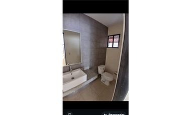 ALQUILO CASA EN LAS ARBOLEDASLOS ROBLES EN CHORRERA