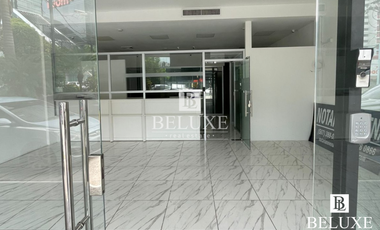 ALQUILER DE LOCAL COMERCIAL EN GALERIA 50, CALLE 50(12)